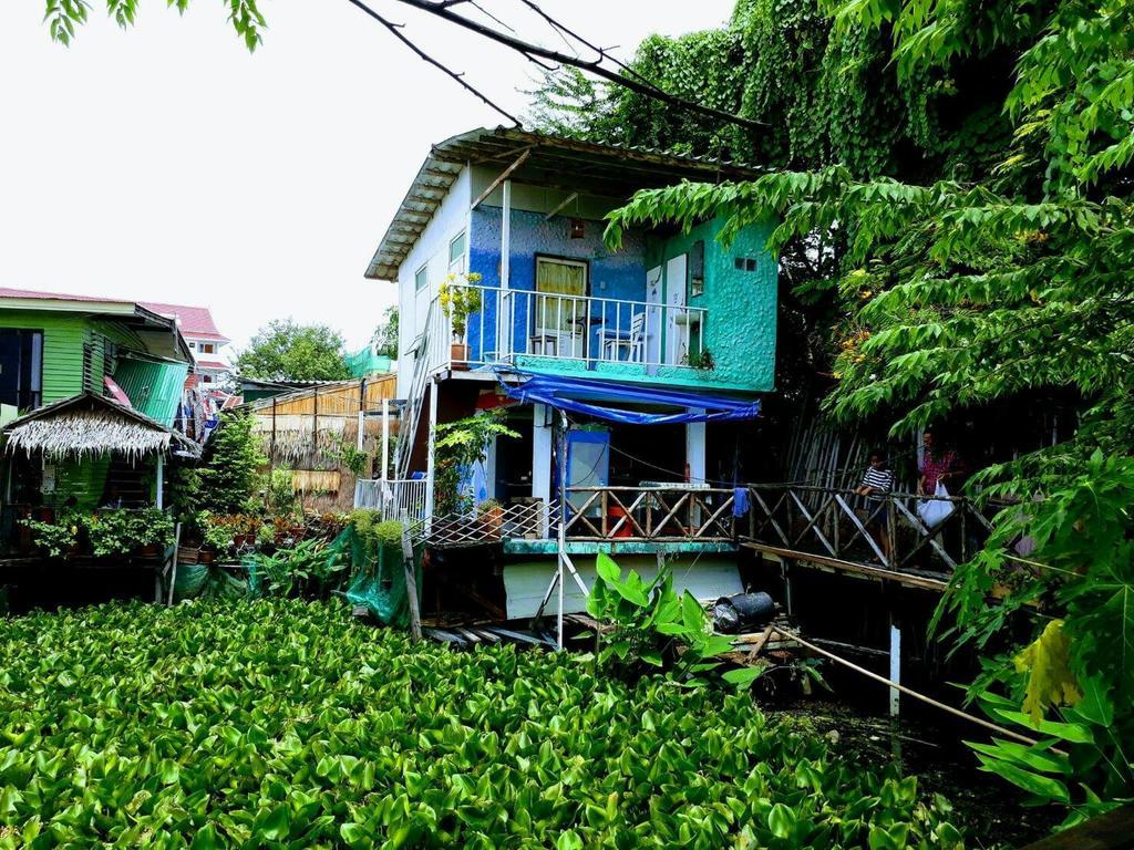 Casa de hóspedes New Phiman Riverview